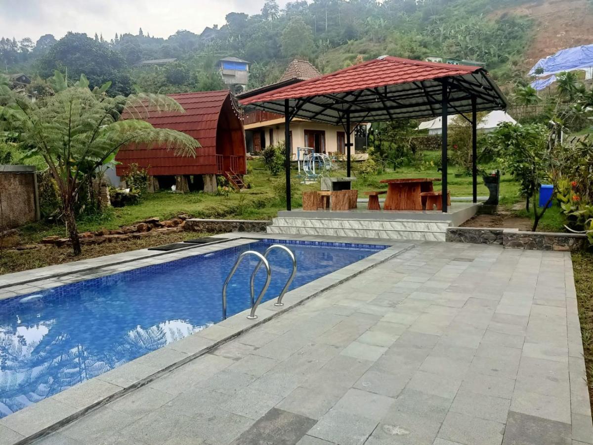 Wooden House Paseban Villa Bogor Bagian luar foto